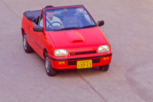 1991 debut Daihatsu Leeza Spider