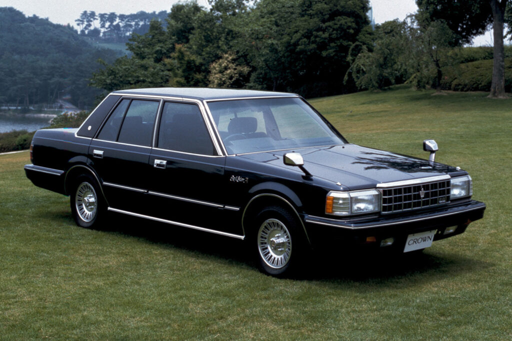 1983 Crown Sedan