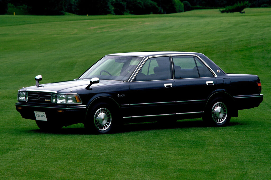 1987 Crown Sedan