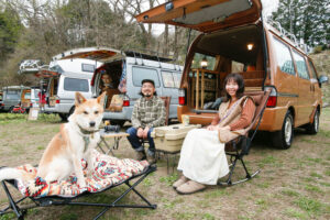 The 2018 Mazda Bongo Van with Daichi Mobara, Eri Fukada, and their dog Kerun