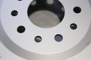 New brake rotors and pads for the R35 GT-R by Winmax