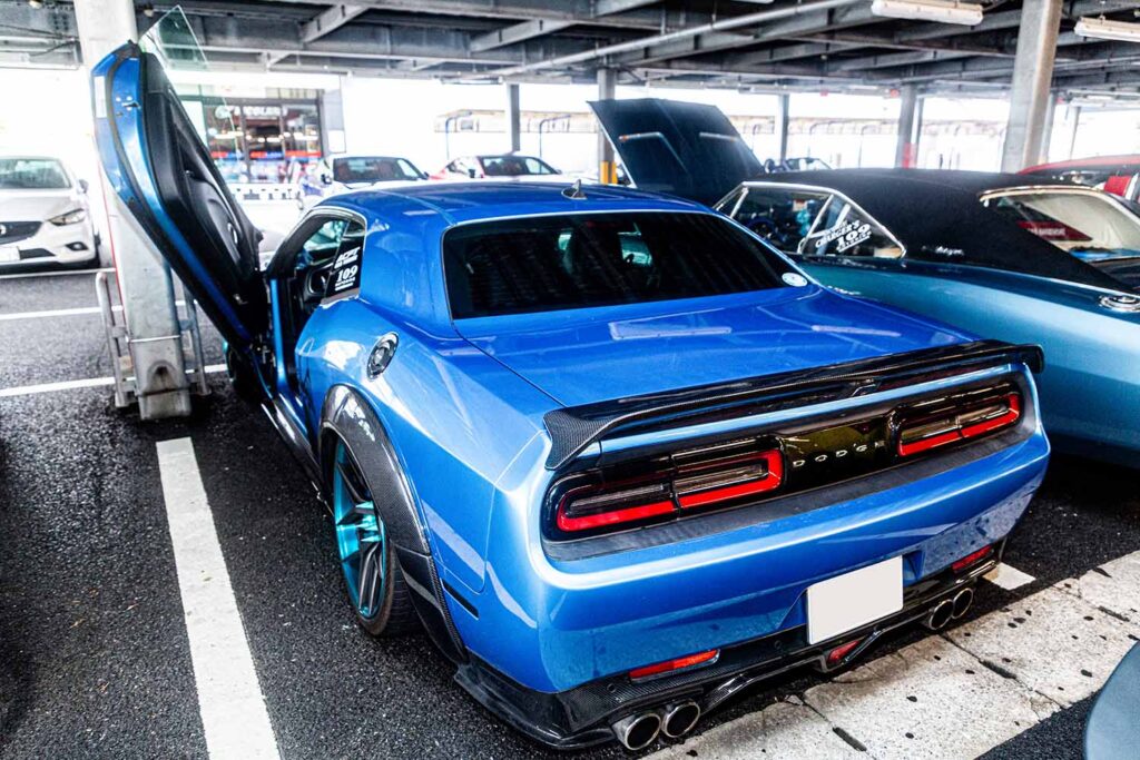 Ms. Mi-yan and 2016 Dodge Challenger Scat Pack Shaker