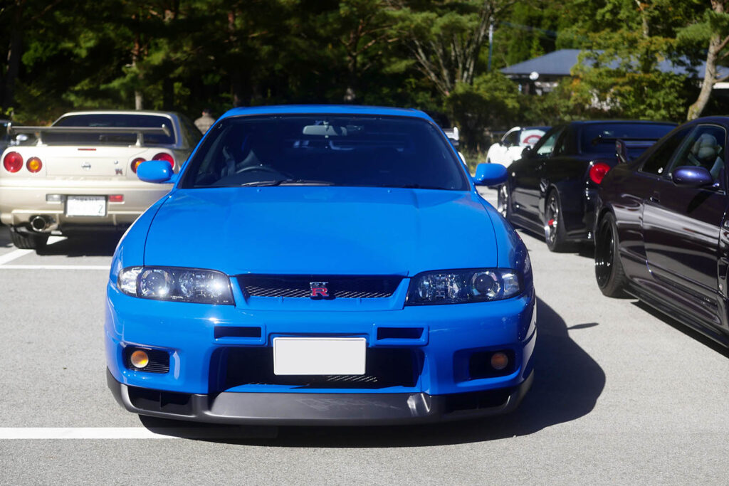 1996 Nissan Skyline GT-R LM Limited (R33 model) and its owner, Mr. Kawamura