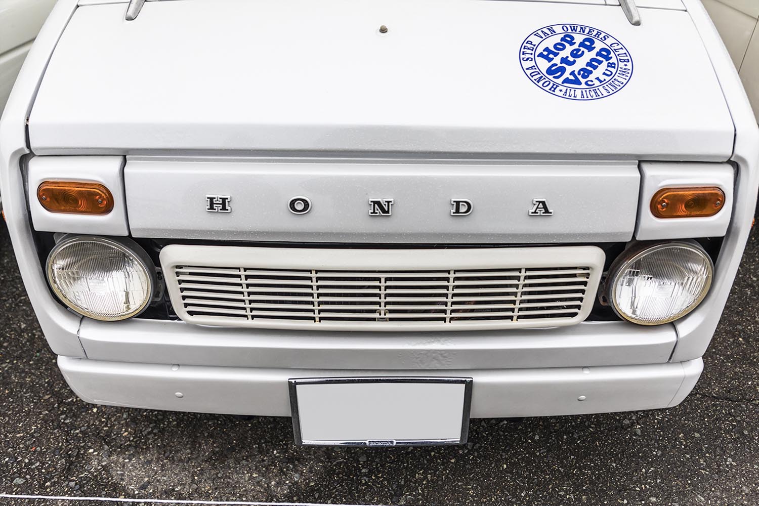 Exploring the Unique Honda 'Life Pickup': A Glimpse into Rarity