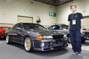 Mr. Abe bought a new Nissan R32 Skyline GT-R in 1992 and has been driving it ever since