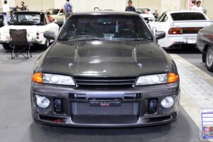 Mr. Abe bought a new Nissan R32 Skyline GT-R in 1992 and has been driving it ever since