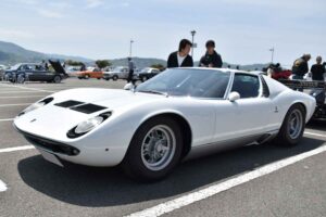 The exhibition area was almost divided into areas for display vehicles by country of production, such as the U.K., Germany, France, Italy, the U.S., and Japan