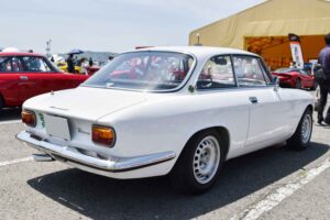 The exhibition area was almost divided into areas for display vehicles by country of production, such as the U.K., Germany, France, Italy, the U.S., and Japan