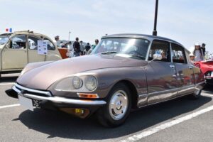 The exhibition area was almost divided into areas for display vehicles by country of production, such as the U.K., Germany, France, Italy, the U.S., and Japan