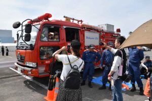 The exhibition area was almost divided into areas for display vehicles by country of production, such as the U.K., Germany, France, Italy, the U.S., and Japan