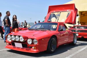 The exhibition area was almost divided into areas for display vehicles by country of production, such as the U.K., Germany, France, Italy, the U.S., and Japan