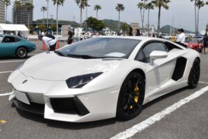 The exhibition area was almost divided into areas for display vehicles by country of production, such as the U.K., Germany, France, Italy, the U.S., and Japan