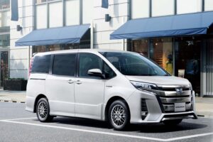 Toyota Noah still enjoys great popularity among families.