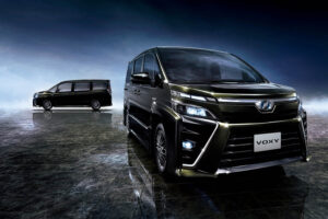 Toyota Voxy, which has made such great strides that it has taken the number one spot in popularity from Noah