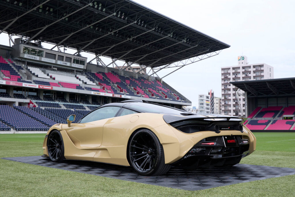 Novitec Ferrari 812 GTS N-LARGO 1 of 1 FULL VISIBLE CARBON: Special reception to celebrate the completion will be held in Osaka, Japan on May 30, 2024 at YODOKO SAKURA Stadium in Osaka City with great fanfare.