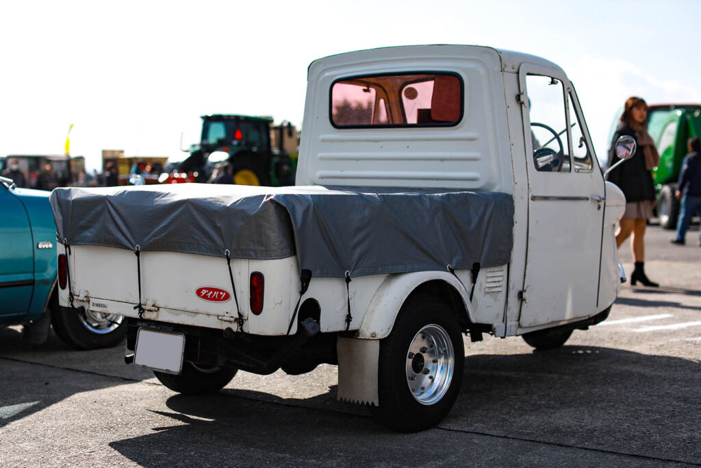 1965 Daihatsu Midget (MP5 model)