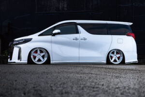 Mr. Soda's Toyota Alphard