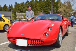 Mr. Akihiko Kojima's 2004 TVR Tuscan