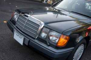 Mr. Nakagawa's 1990 Mercedes-Benz W124 Model 300E