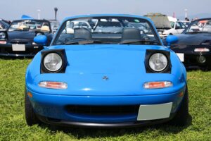 Mazda's first generation NA Eunos Roadster