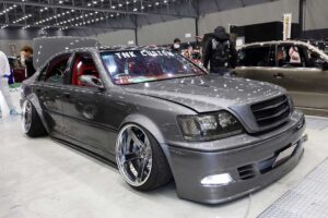 Toyota Crown Majesta