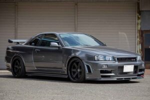 R34 Nissan Skyline GT-R